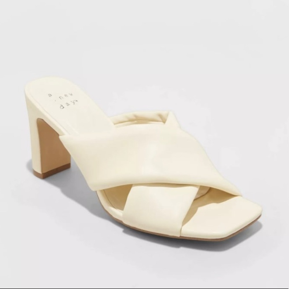 A New Day Clementine Padded Crossband Heels